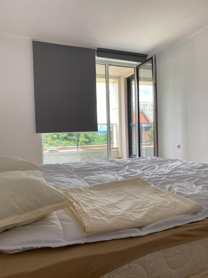 Appartement The Ideal à Burgas Extérieur photo